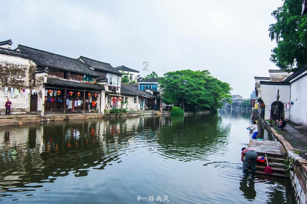 00后女生打耳洞致颅内感染是怎么回事？打耳洞有什么潜在危险？游戏画面
